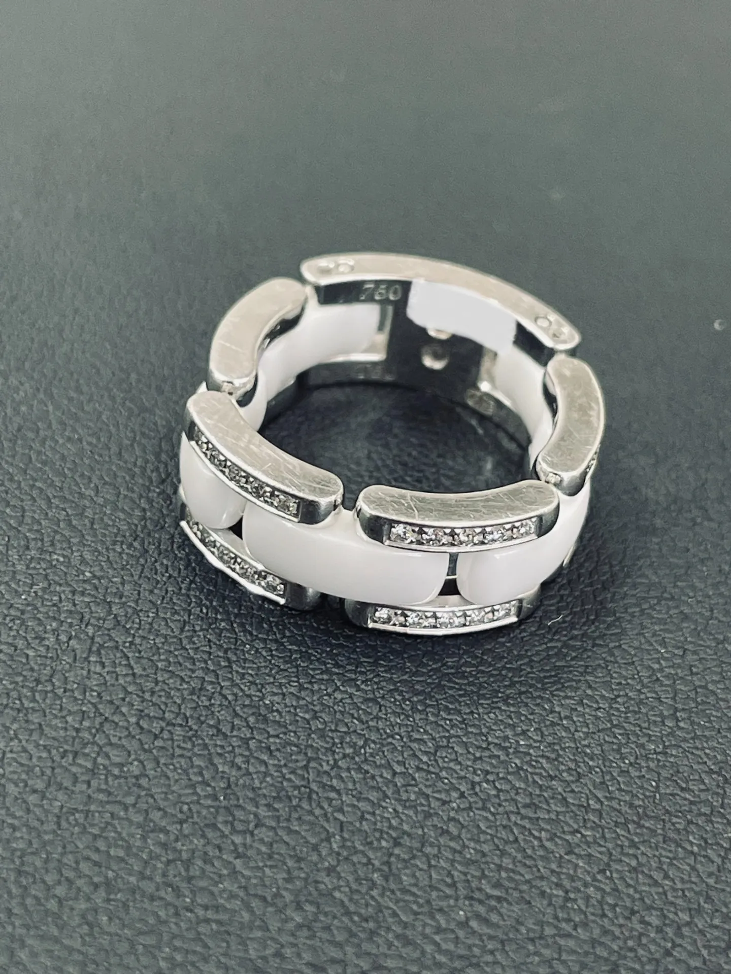 シャネル ウルトラダイヤリングの買取