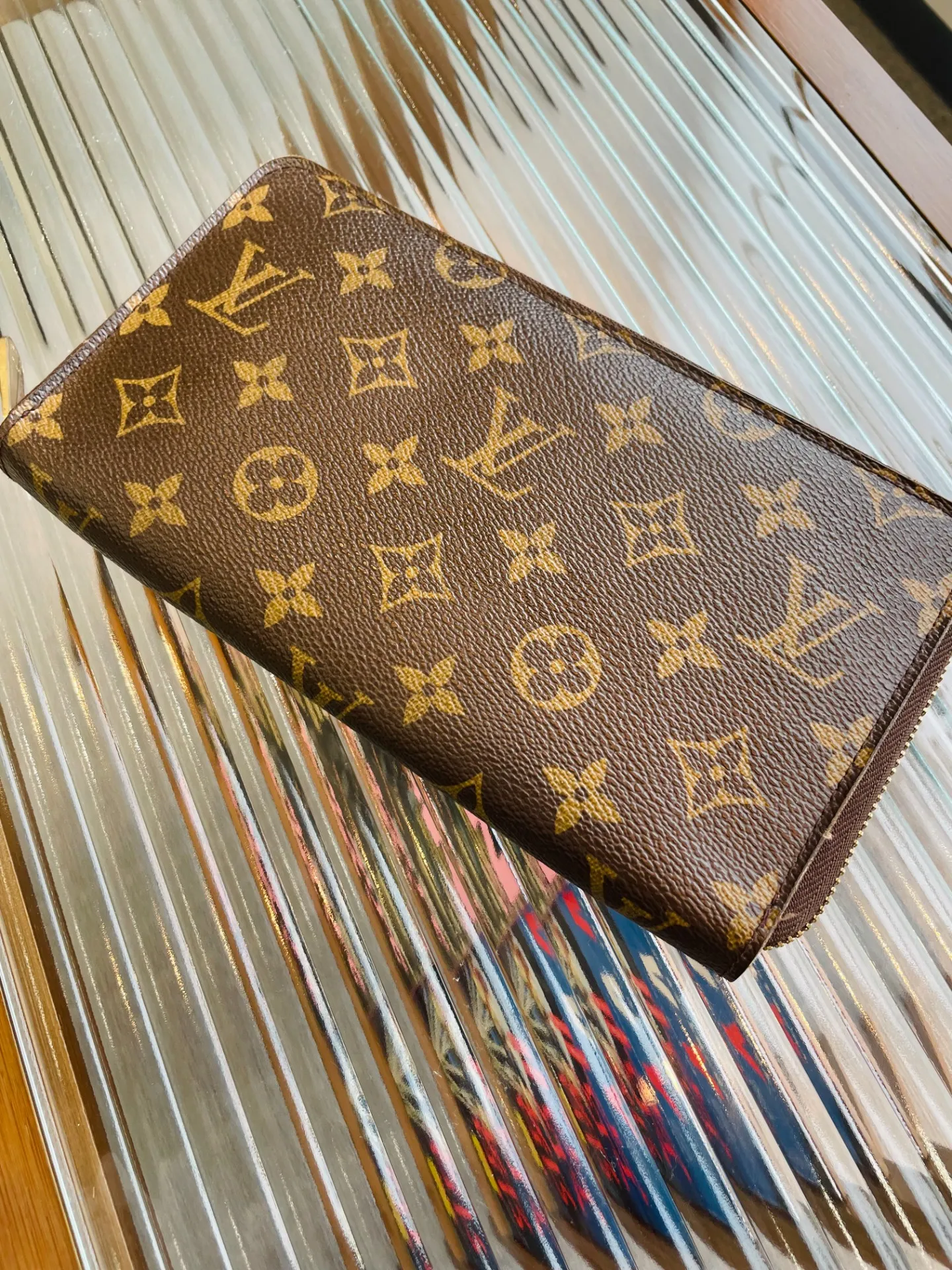 ヴィトン ジッピーオーガナイザーの買取