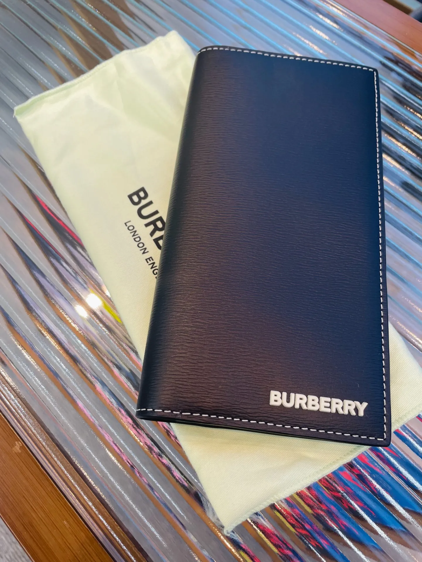 バーバリー 長財布の買取