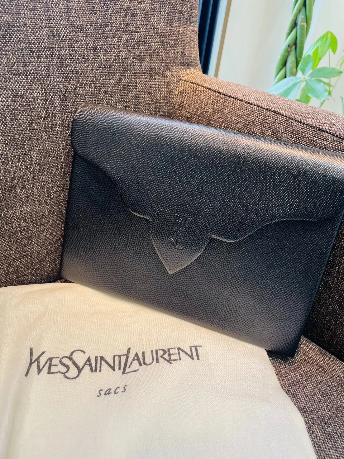 イヴサンローラン クラッチバッグの買取