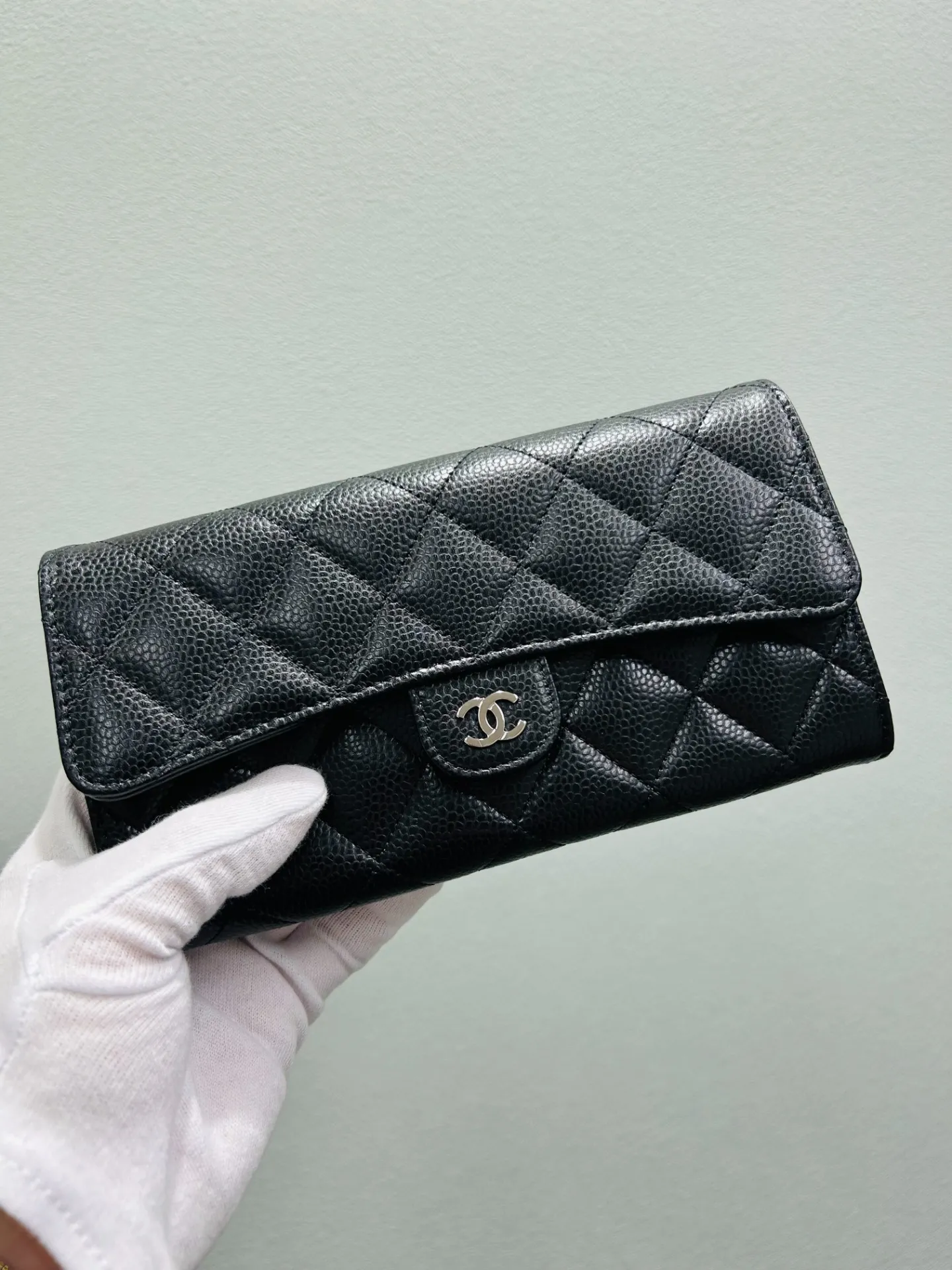 シャネル クラシックロングフラップウォレットの買取