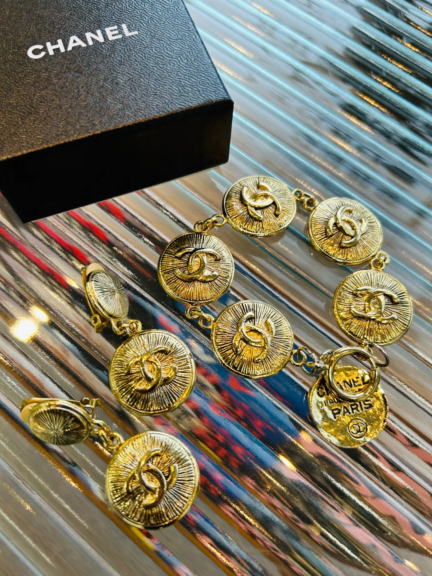 シャネル イヤリング ブレスレットの買取