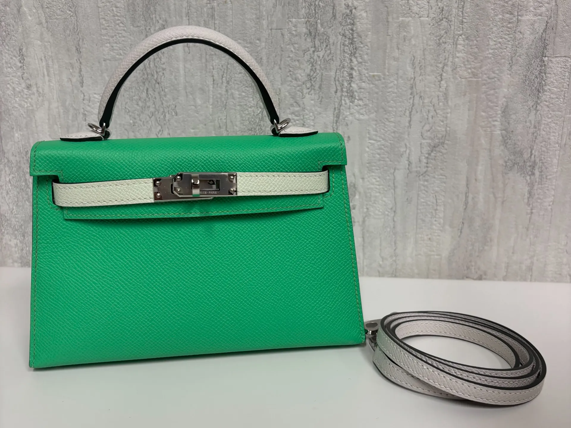 【買取専門店TOKURA】エルメス ミニケリー2 トリコロールを買取しました!